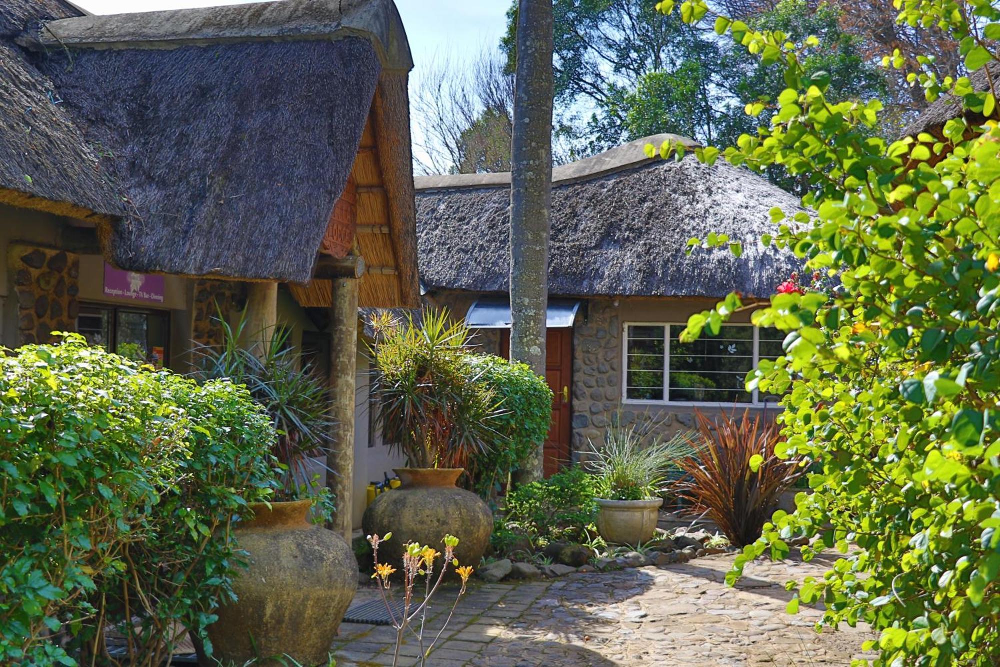 Champagne Valley Kukummi Lodge - Formerly Mackaya Bella Country Lodge מראה חיצוני תמונה